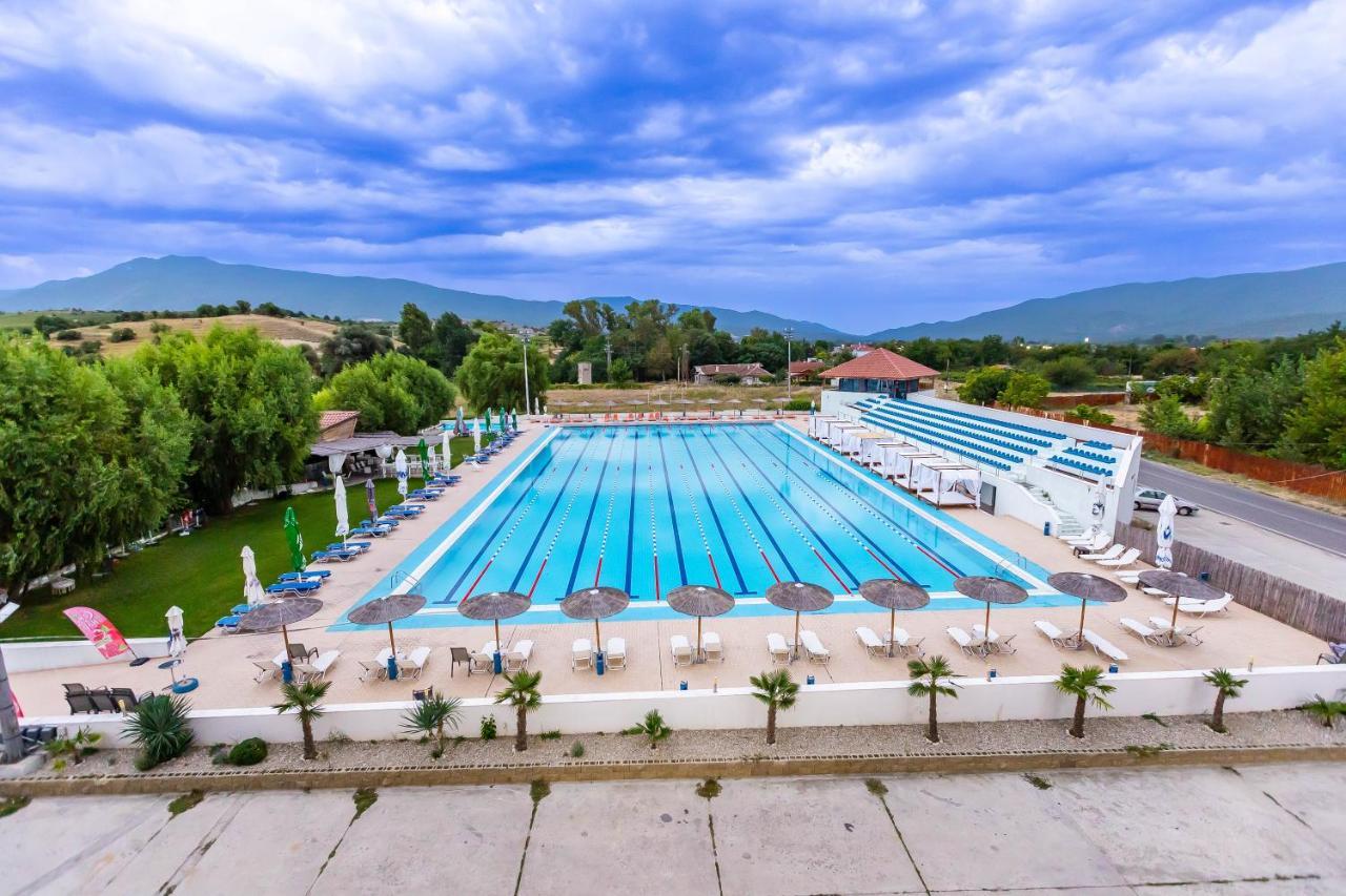 Komitite Complex Chuchuligovo Esterno foto