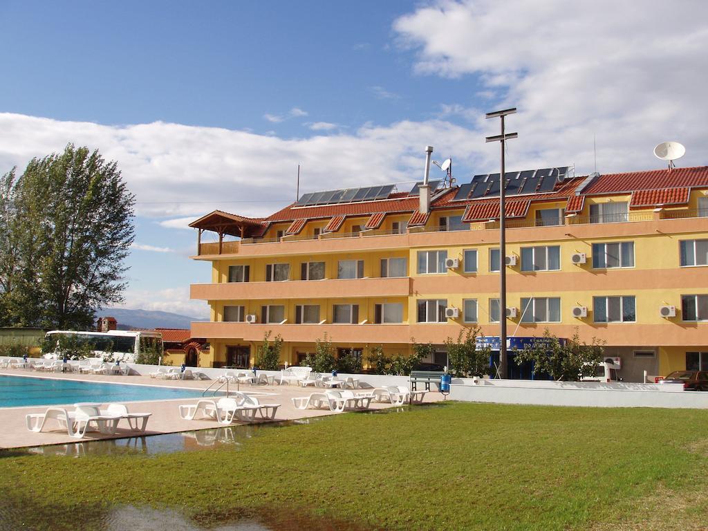 Komitite Complex Chuchuligovo Esterno foto